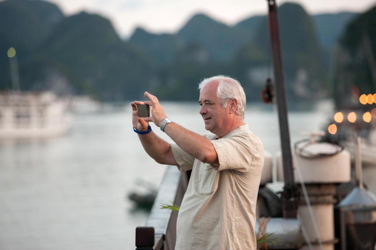 Le Journey Halong Bay Cruises Hotell Ha Long Exteriör bild