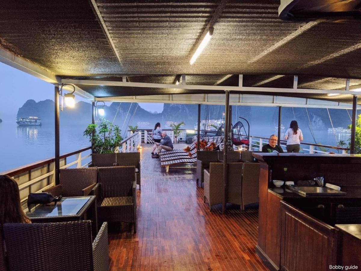 Le Journey Halong Bay Cruises Hotell Ha Long Exteriör bild